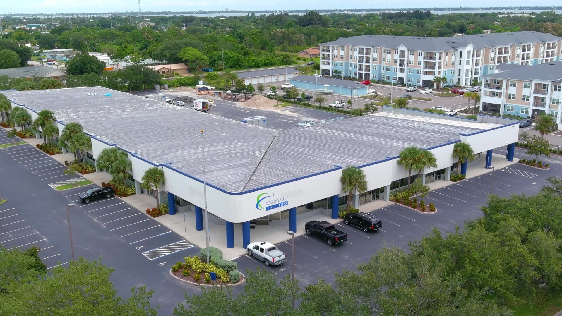 Aerial view of the Rogue Valley Microdevices fab in Palm Bay, Florida